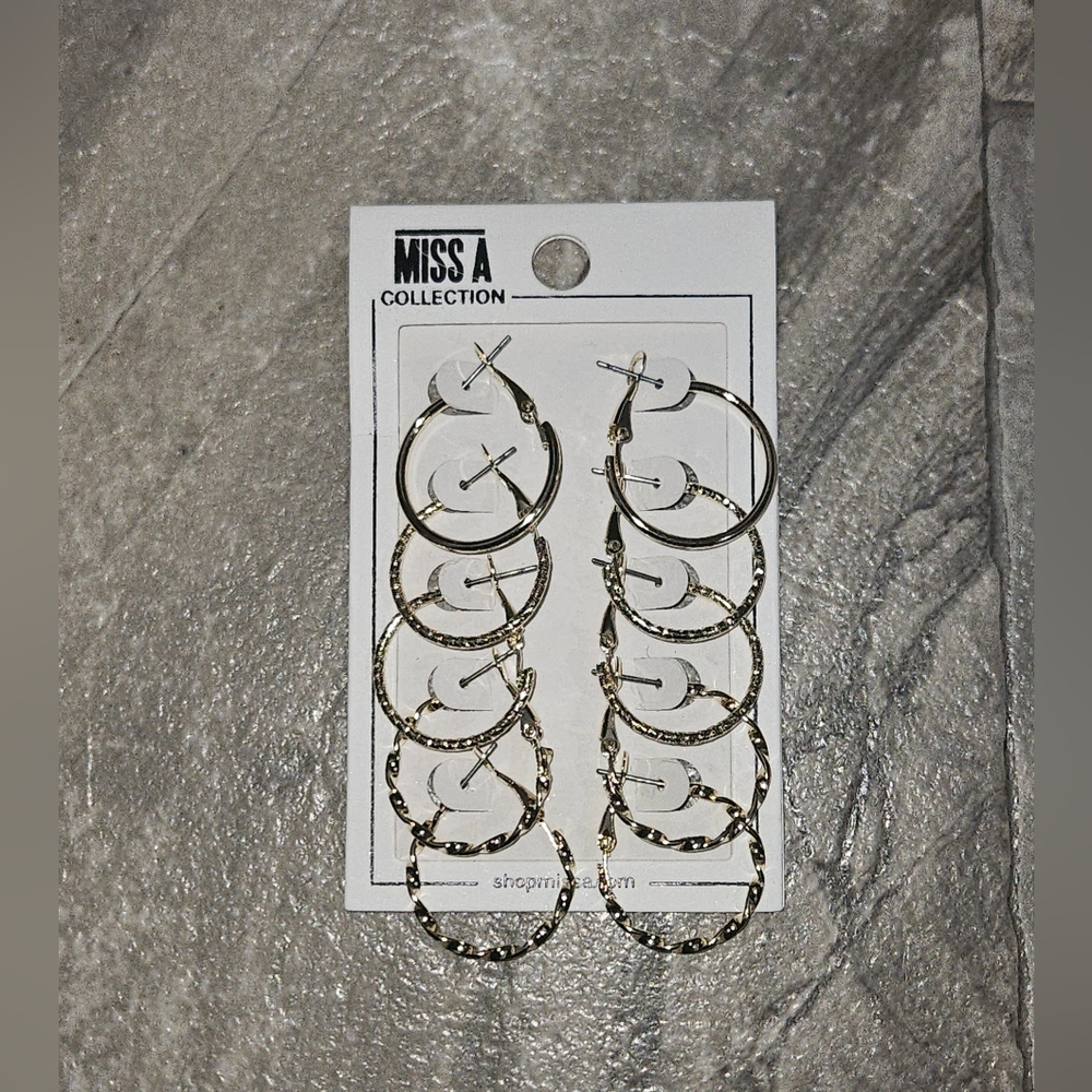 Gold Modern Muse Hoop Set BNIB